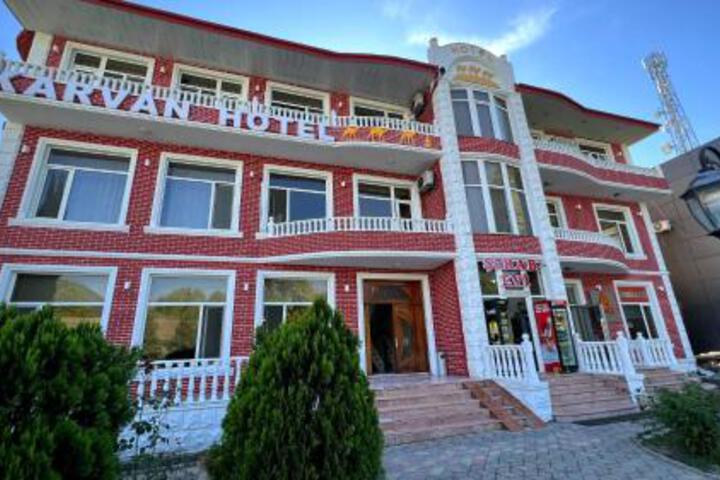 KARVAN HOTEL