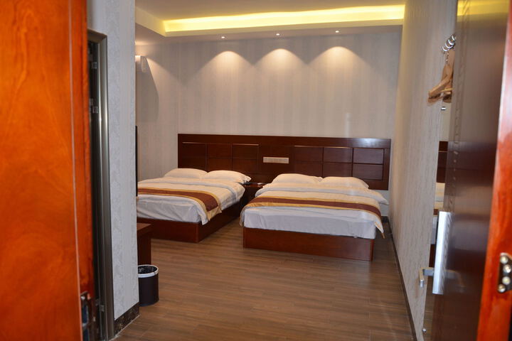 Hotel Interior 9 of 14