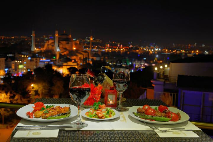 Dining Photos