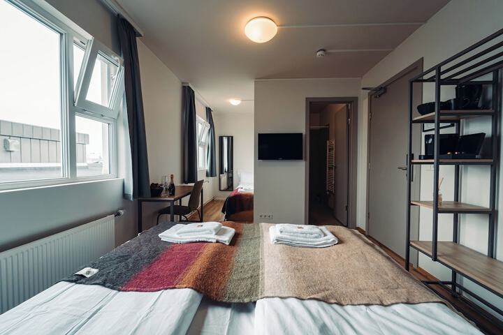 Room 50 of 123