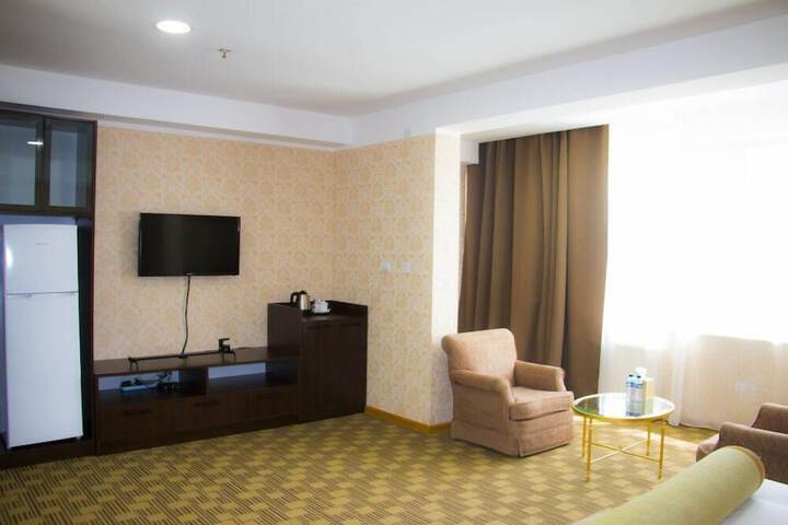 Room 16 of 22