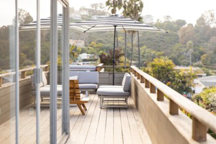 Terrace/Patio 7 of 41
