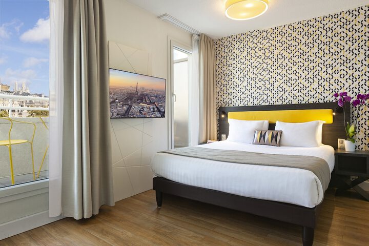 Room 17 of 50