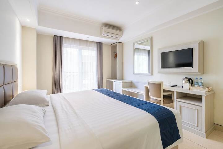 Room 30 of 83