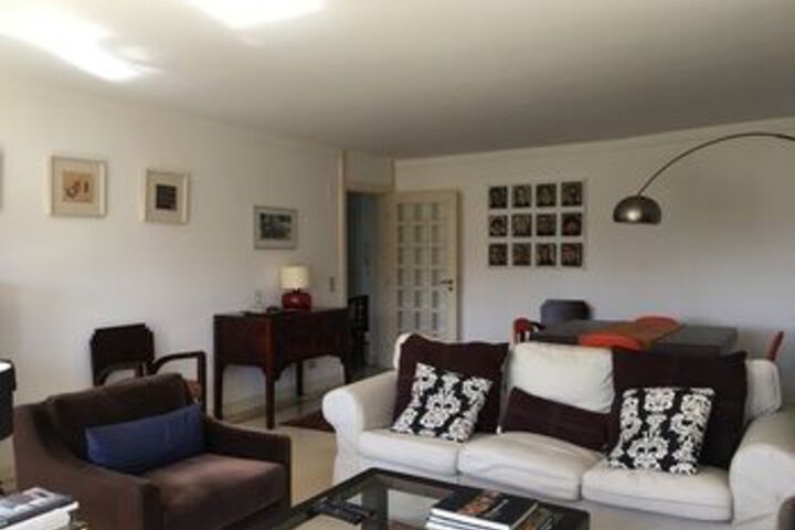 Room 16 of 19