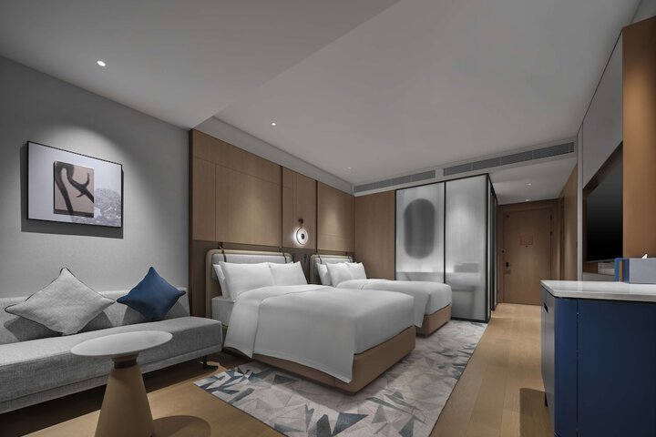 Room 20 of 51