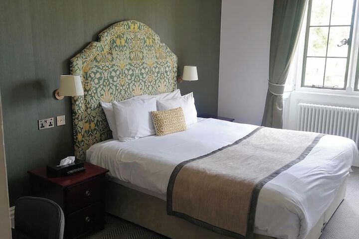 Room 39 of 100