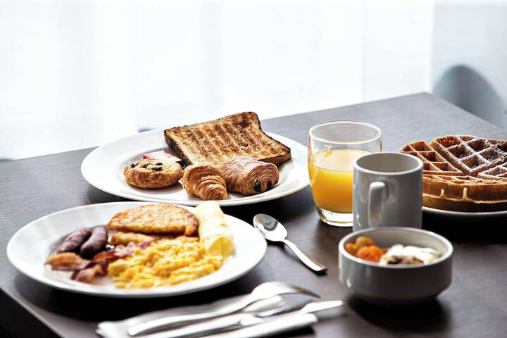 Breakfast/Coffee Service 37 of 64