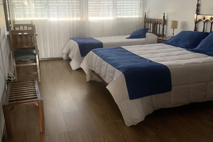 Room 14 of 65