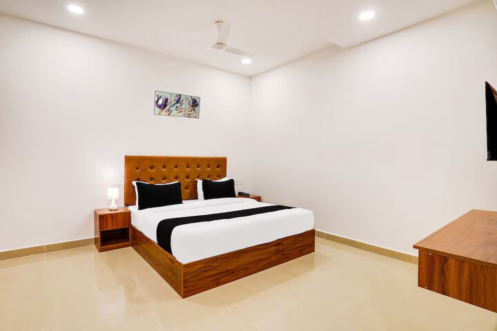 Room 11 of 22