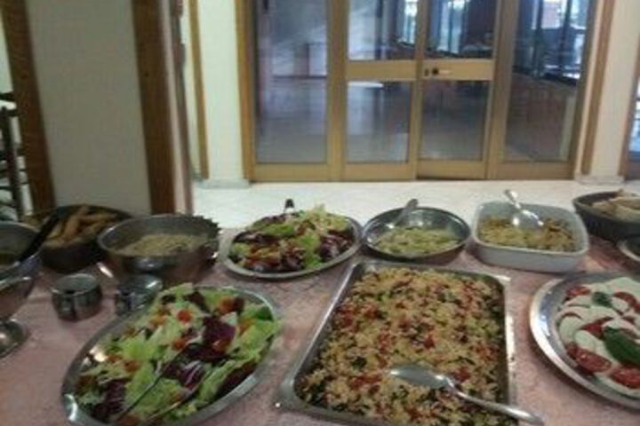 Dining 17 of 76