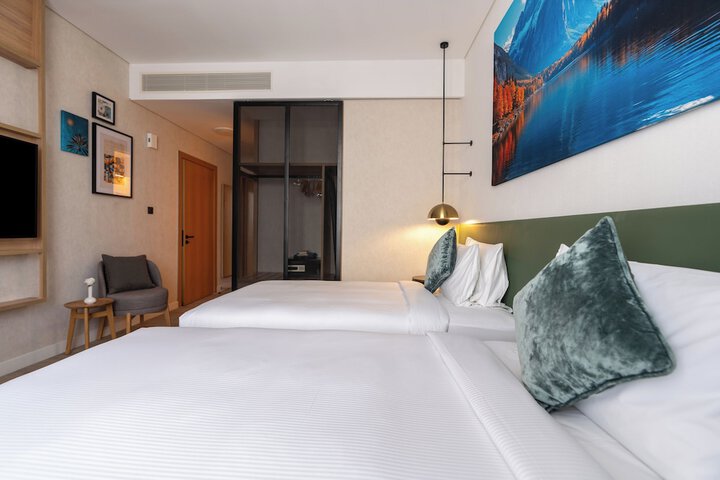 Room 18 of 59