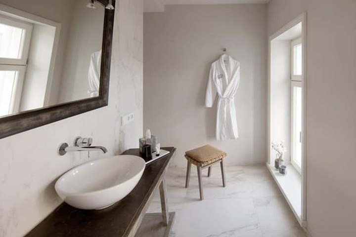 Bath Interior