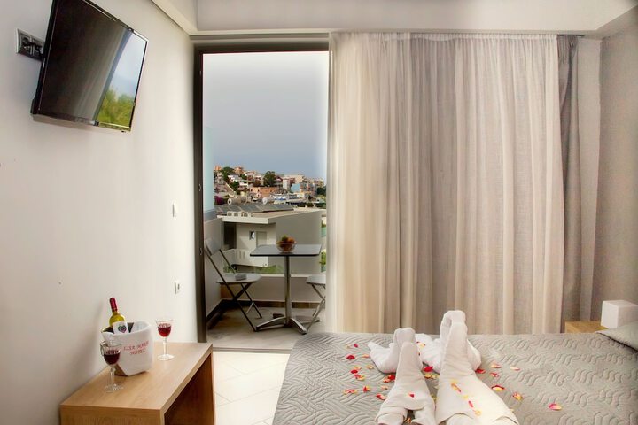 Room 2 of 45