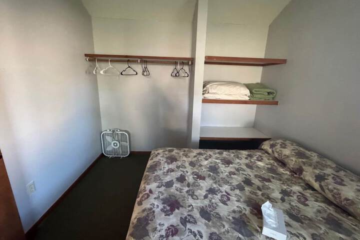 Room 3 of 59