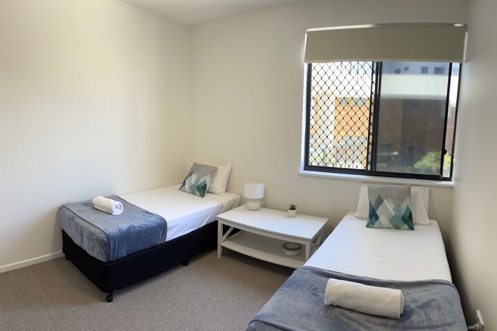 Room 2 of 35