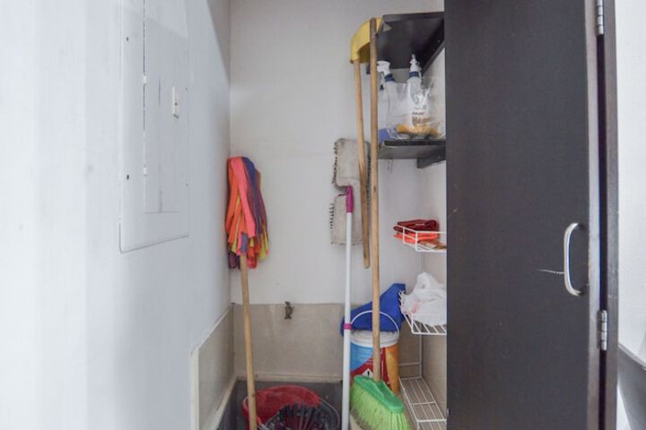 Room 13 of 75