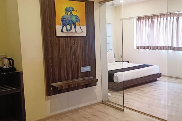 Room 20 of 36