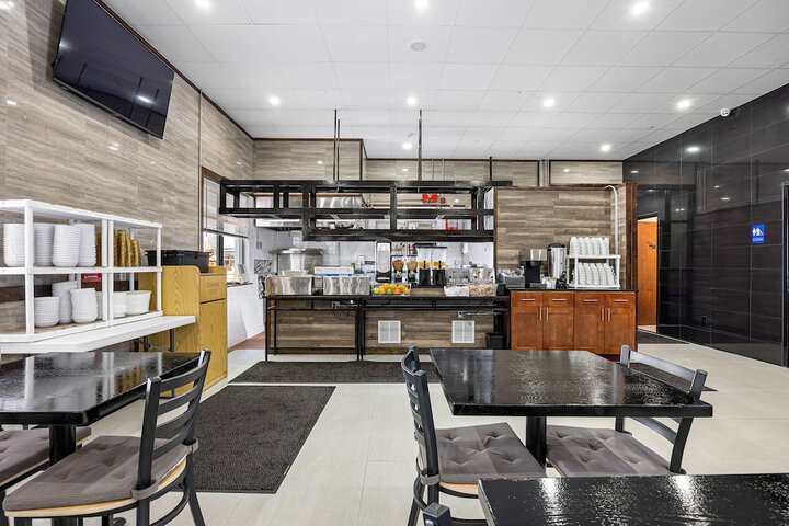 Breakfast/Coffee Service 16 of 32