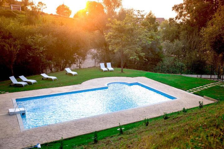 Hotel Penas Blancas