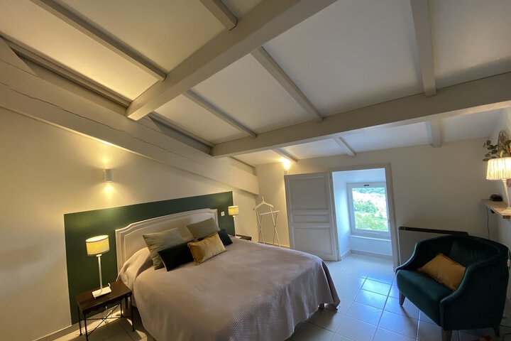 Room 14 of 47