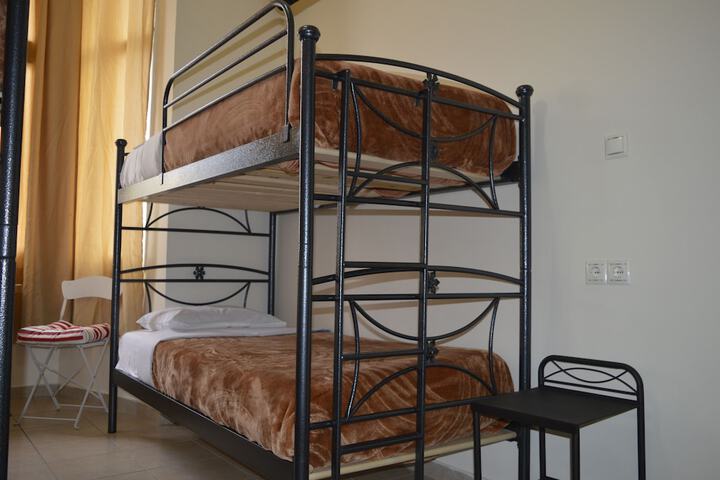 Room 8 of 35
