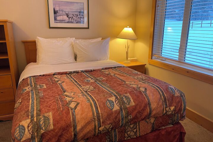Room 14 of 66