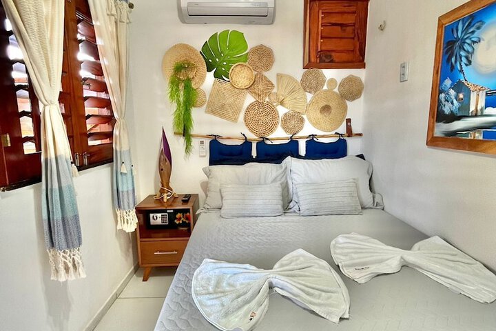Room 14 of 76