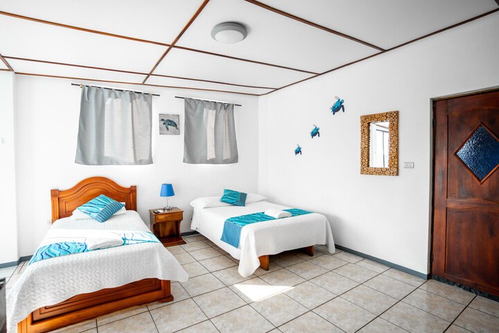 Room 31 of 204
