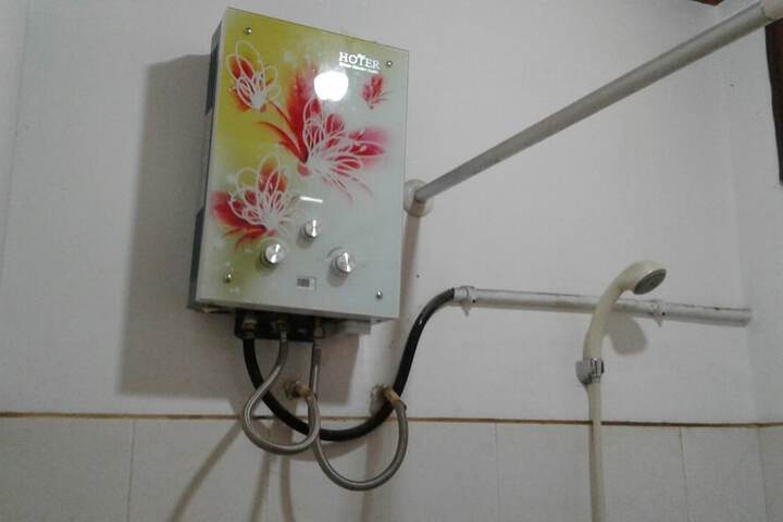 Room 17 of 25