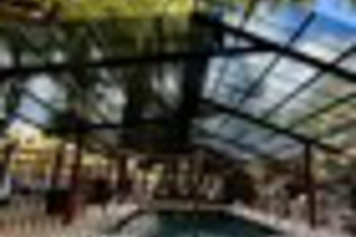 Pool 182 of 252
