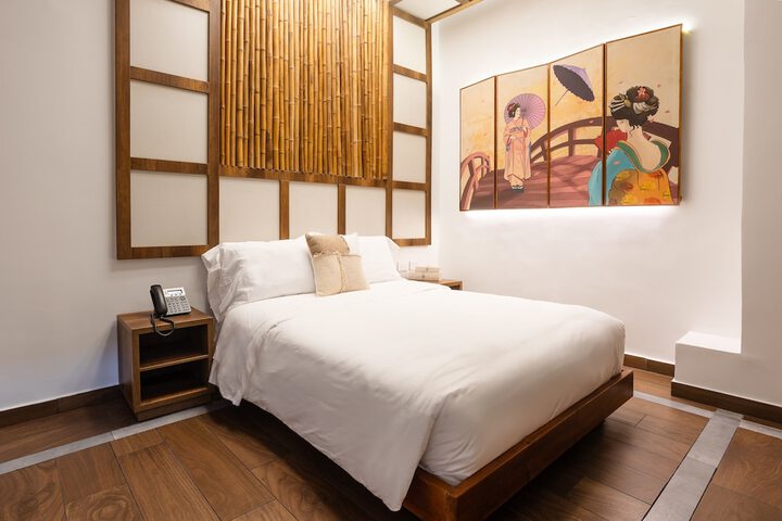 Room 4 of 51