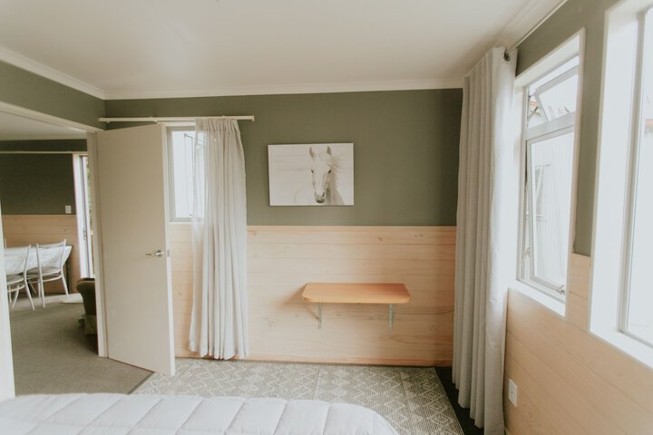 Room 10 of 50