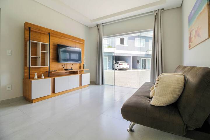 Room 62 of 185