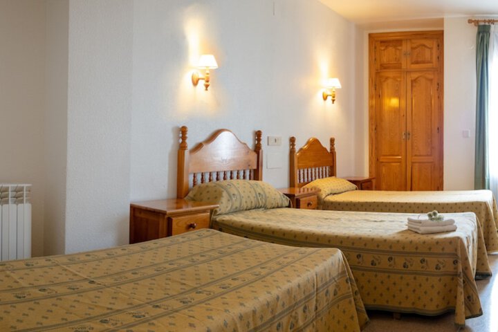 Room 18 of 35