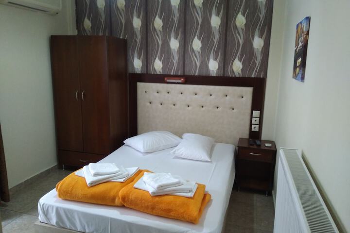 Room 12 of 57