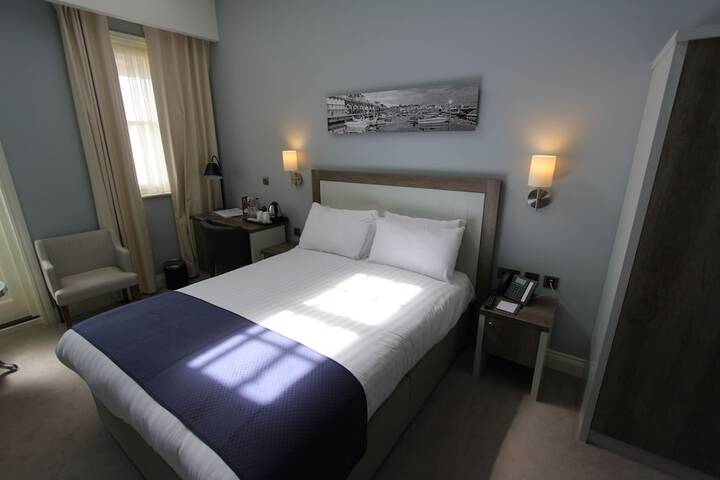 Room 14 of 59