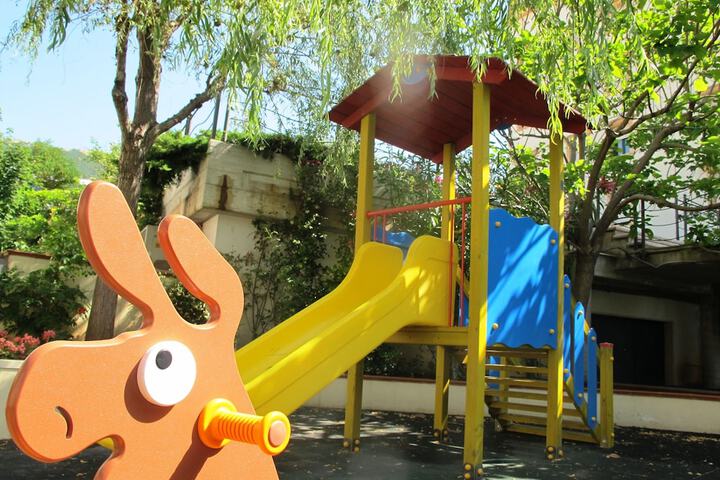 Childrens Activities 68 of 99