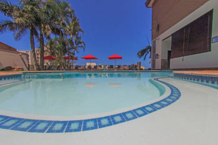 Pool 26 of 28