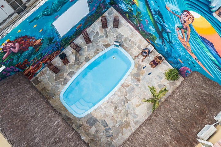 Pool 62 of 115