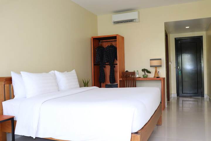 Room 20 of 86