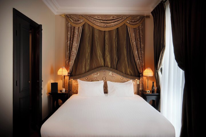 Room 7 of 50