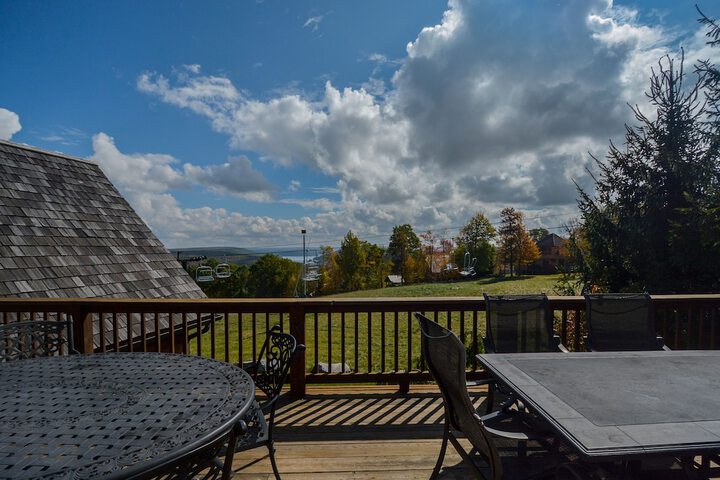 Terrace/Patio 6 of 7