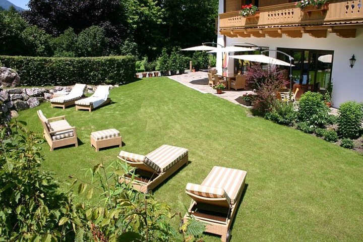 Sundeck 66 of 72