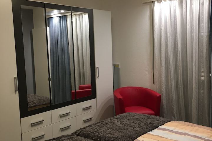 Room 3 of 13