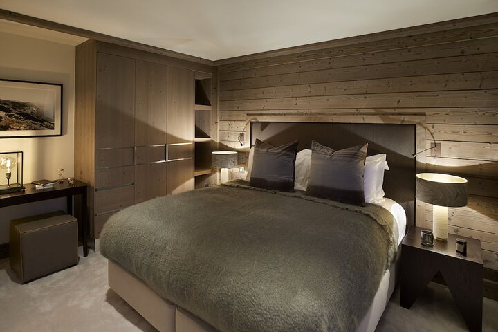 Room 47 of 146