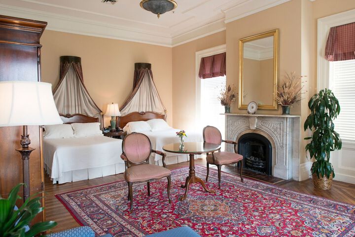 Room 15 of 39