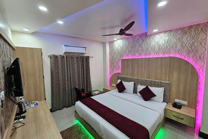 Room 28 of 31