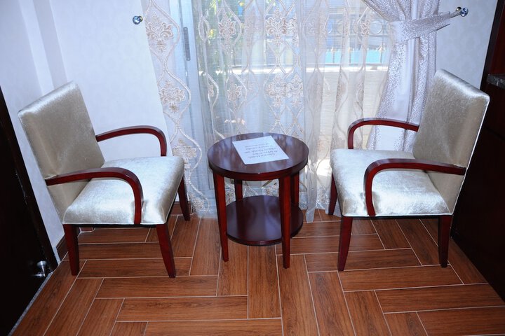 Room 28 of 47