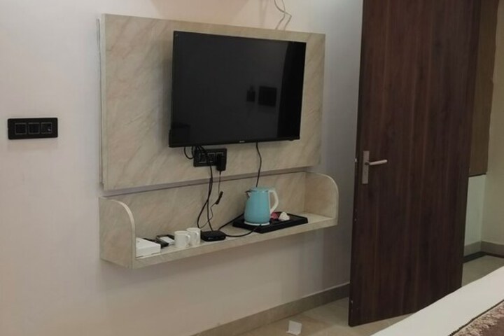 Room 29 of 118